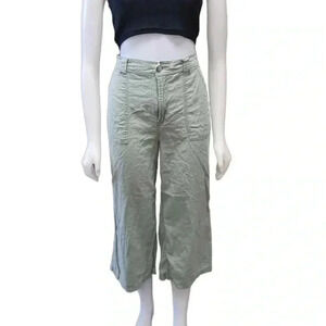 Kenzie Linen Blend Sage  Green Capri Pants Size 10